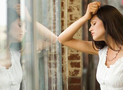 Tiểu buốt, tiểu dắt – Triệu chứng điển hình của bệnh viêm đường tiết niệu